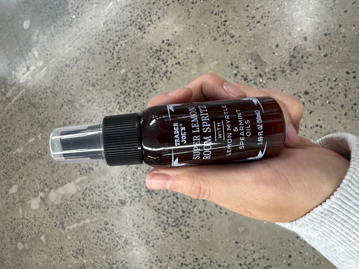 Trader Joe’s 超級檸檬空間噴霧