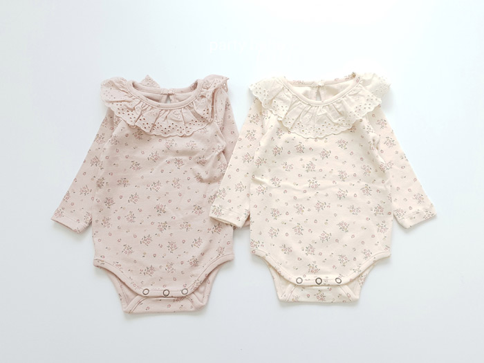 bevyc,嬰幼兒,嬰幼兒服飾,韓國嬰幼兒服飾,嬰幼兒包屁衣,小碎花,荷葉領